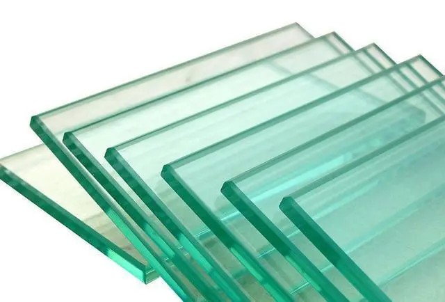 Condividi le tecniche di molatura dei bordi del vetro