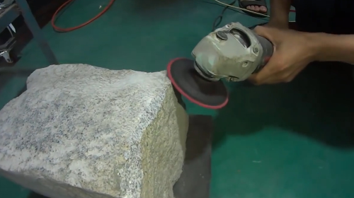 zlion flap disc bekerja kering di atas granit